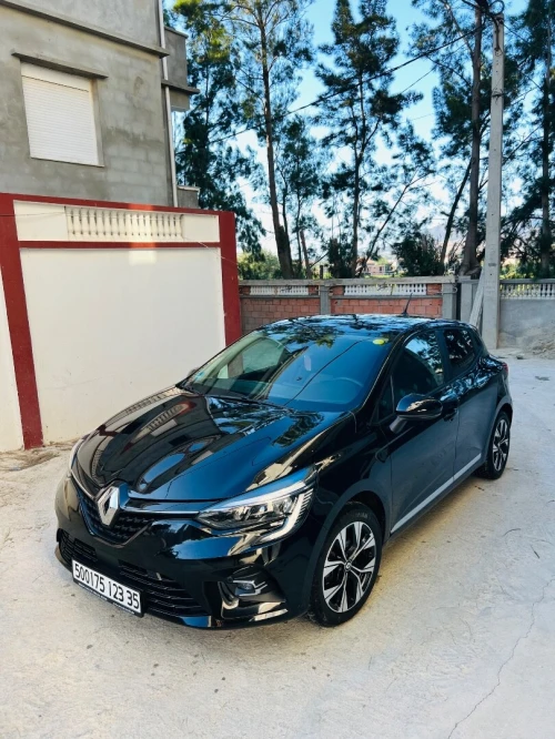 Renault Clio 5 2023 evolution