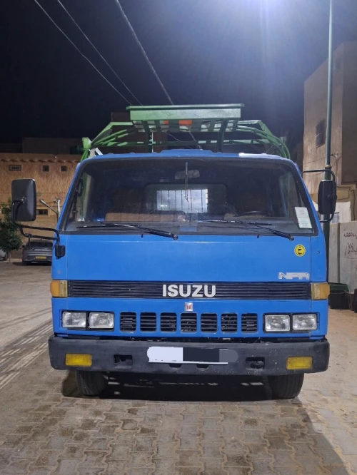 Isuzu excellent état NPR 1986