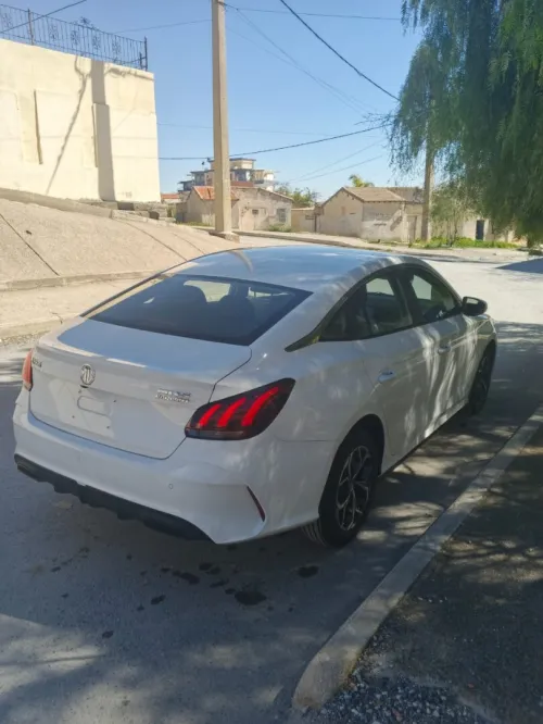 MG MG5 2026 