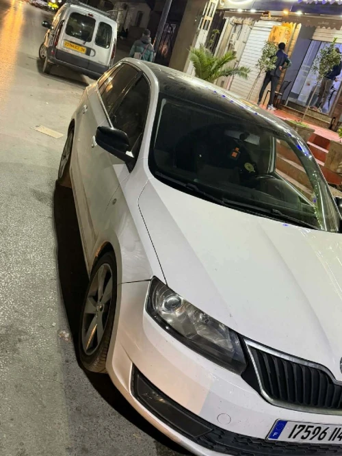Skoda Rapid Spaceback 2014 Style