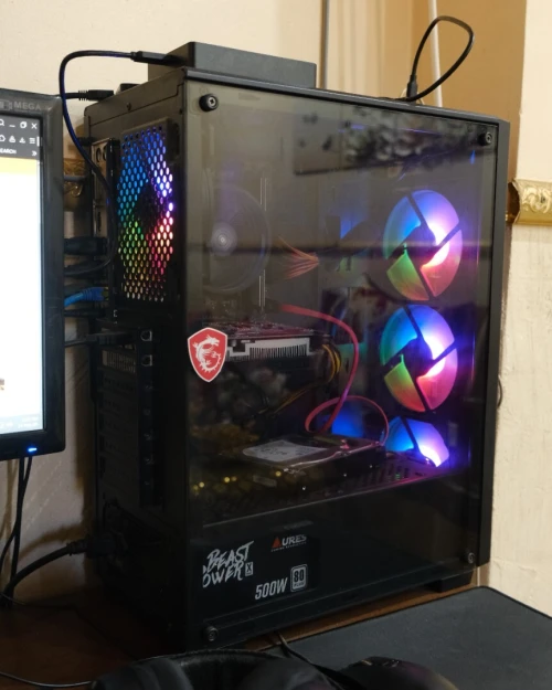 PC Gamer - Ryzen 3 3200G + GTX 1650 (Excellent État)