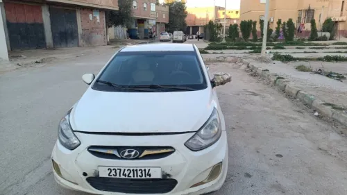 Hyundai Accent RB  4 portes 2013 Accent RB  4 portes