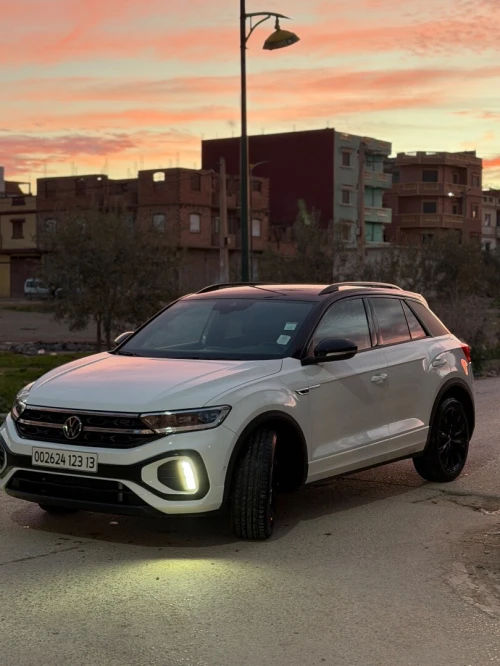 Volkswagen T-Roc 2023 R- Line Edition 