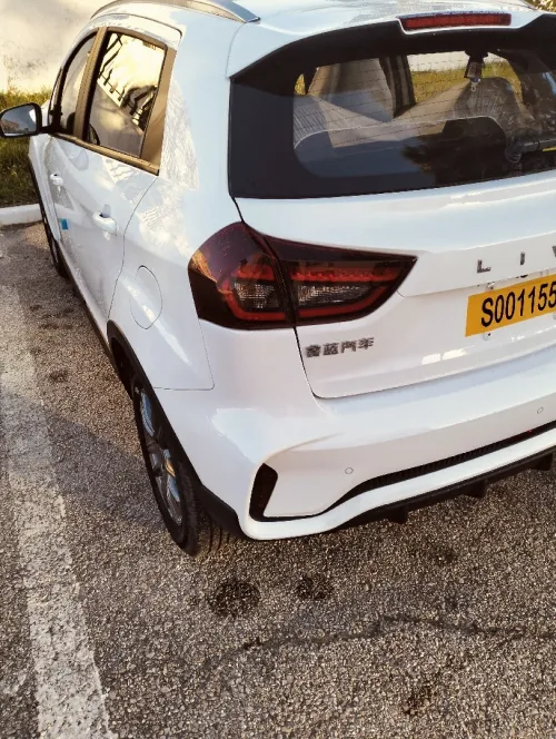 Geely LIVAN X3 PRO 2025 
