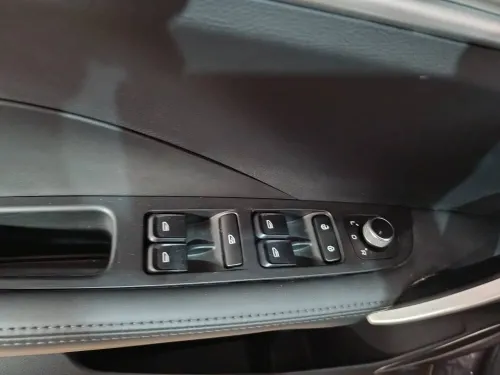 Geely Coolray 2025 