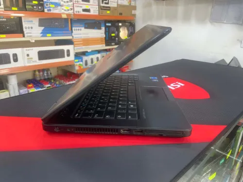 LAPTOP DELL LATITUDE E5440 I5 - 4310U 8GO RAM DD4 256GB SSD