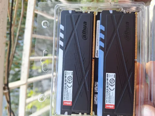 RAM DDR4 2x8gb RGB 3600mhz Dahua