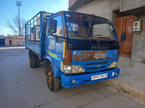 Yuejin Camions 2005