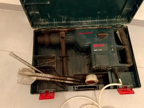 Marteau piqueur bosch