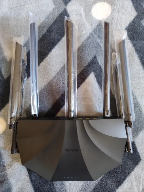 ROUTEUR Wi-Fi GIGABIT TENDA AC23 DOUBLE BANDE AC2100 7 ANTENNES