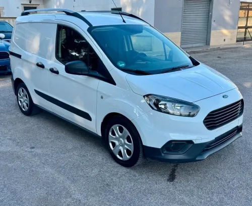 Ford Transit Courier 2023 trend
