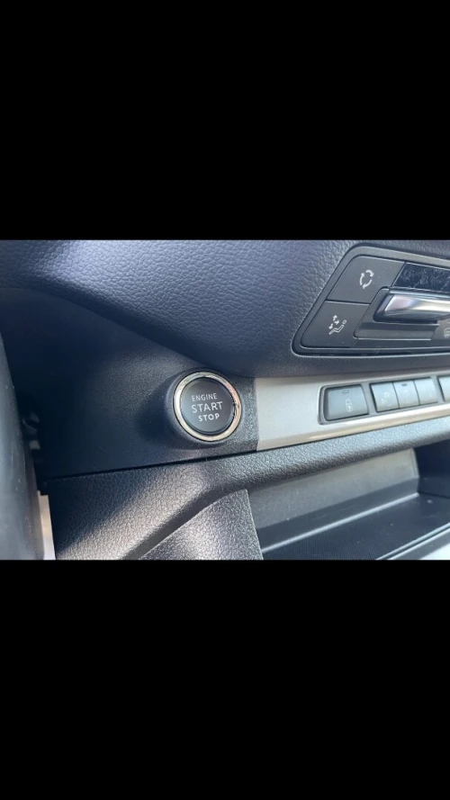 Peugeot Traveller Spacetourer Expert Jumpy 2025 VIP