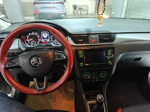 Skoda Rapid 2019 Edition