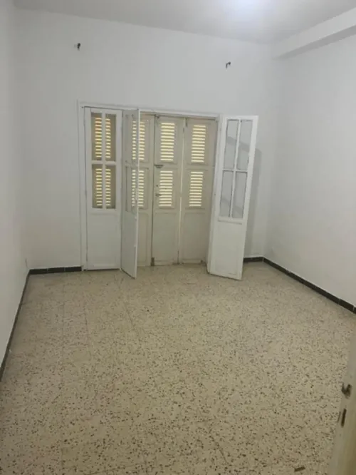 Location Appartement Niveau de villa F4 Alger Draria