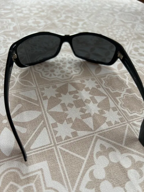 Lunettes de soleil EMPORIO ARMANI original UK