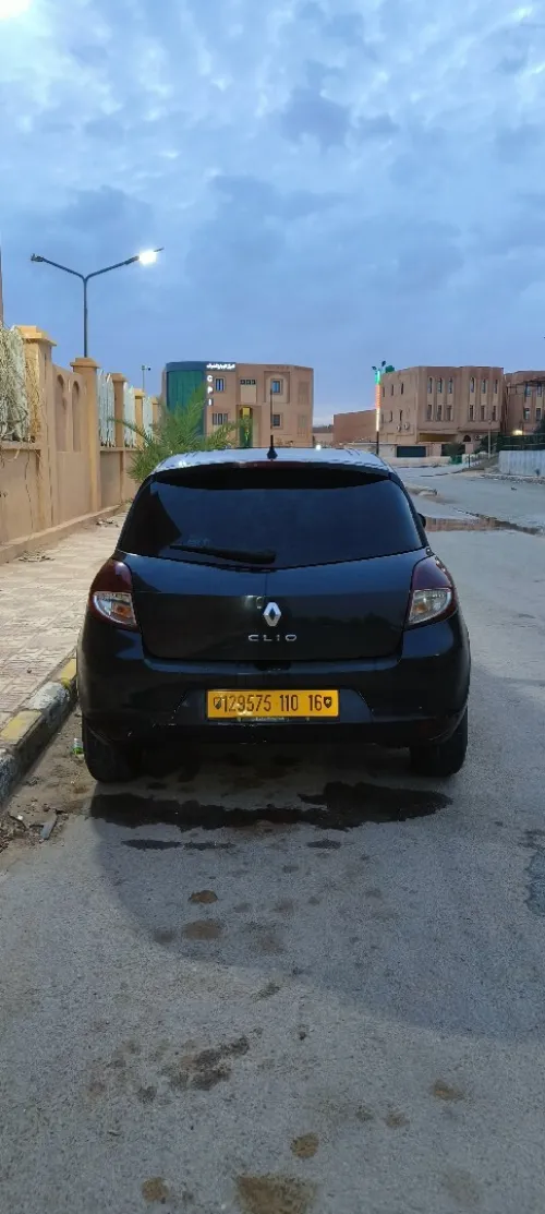 Renault Clio 3 2010 Exception