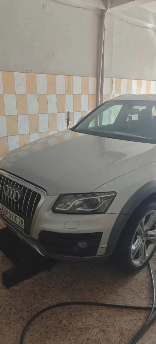 Audi Q5 2010 Off Road
