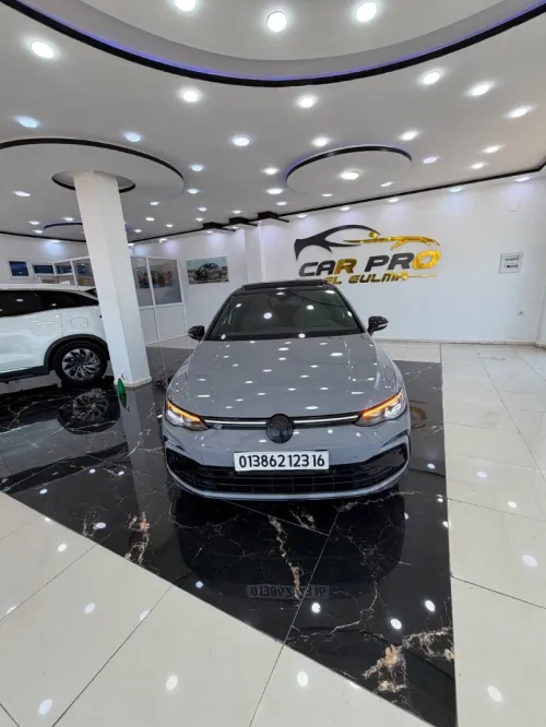 Volkswagen Golf 8 2023 R-Line