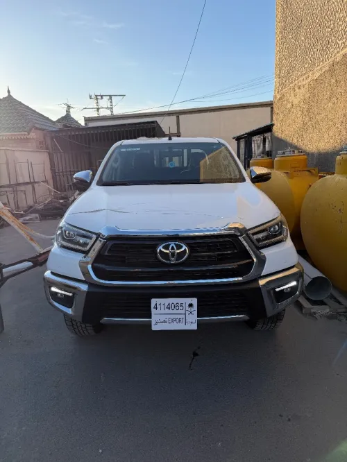 Toyota Hilux 2023 S- GLX