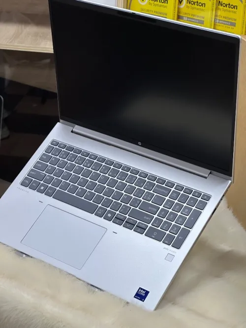 HP PROBOOK 460 G11 ULTRA 5 125U 16GO DDR5X 512Go SSD NEUF SOUS EMBALLAGE 