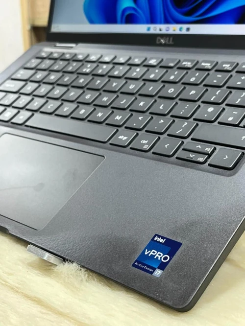 DELL LATITUDE  CARBON 7430 I7 VPRO 1265U 16GO 256GO SSD ECRAN 14" FULL HD 1080P LED WINDOWS 11 