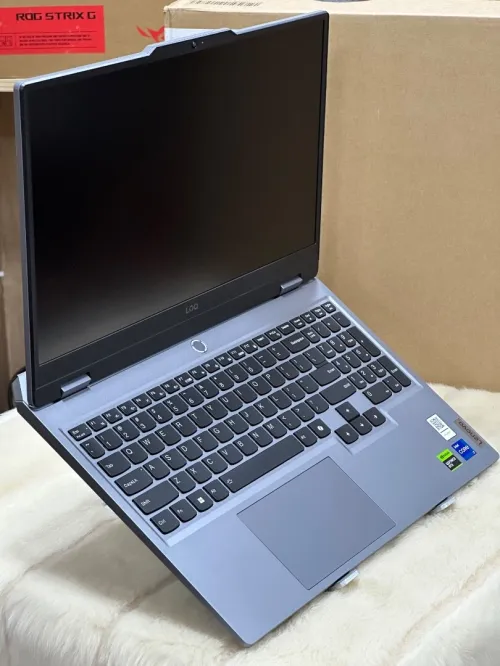 LENOVO LOQ 15IRX9 I7 13650HX 16GO DDR5 512GO SSD NVIDIA GEFORCE RTX4060 8GO NEUF SOUS EMBALLAGE 