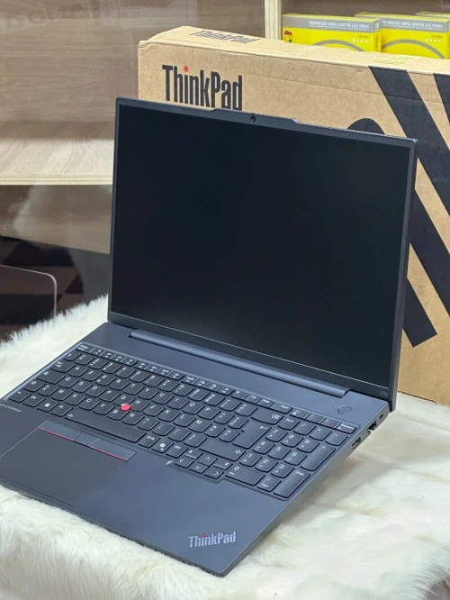 LENOVO THINKPAD E16 GEN 1 AMD RYZEN 5 7535U 16GO 256GO SSD NVME NEUF SOUS EMBALLAGE 