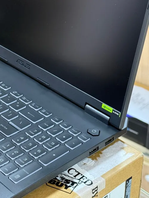 ASUS TUF A16 FA608UP AMD RYZEN 9 270 32GO 1TO SSD NVME NVIDIA GEFORCE RTX5070 8GO GDDR7 NEUF SOUS EMBALLAGE