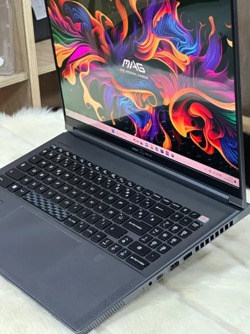 MSI STEALTH 16 MERCEDES AMG A13VG I9 13900H 32GO DDR5 1TO SSD NVIDIA GEFORCE RTX4070 8GO 4K OLED