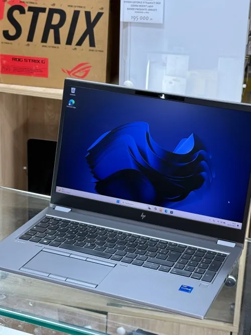 HP ZBOOK FURY 15 G8 I7 11800H 32GO 512GO SSD NVIDIA T1200 4GO GDDR6