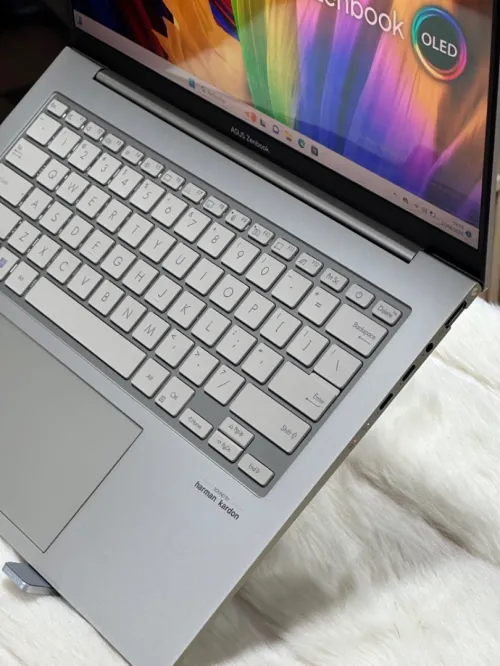 ASUS ZENBOOK UX3404VA OLED I9 EVO 13900H 16GO DDR5 1TO SSD NVME 