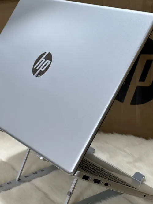 HP LAPTOP 15s FD0355NIA I5 1335U 8GO 512GO SSD NVME NEUF SOUS EMBALLAGE 