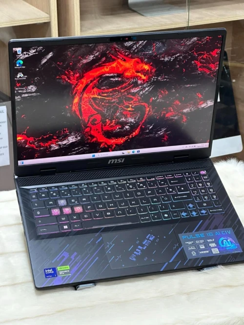 MSI PULSE 16 AI C1VGKG CORE ULTRA 7 155H 16GO DDR5 512GO SSD NVIDIA GEFORCE RTX4070 16 3K 240HZ