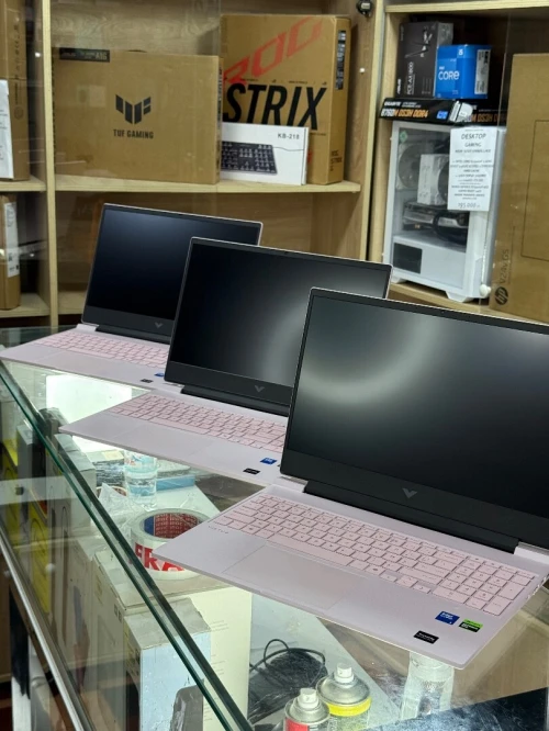 HP VICTUS 15 FA2XXX CORE 5 210H 16GO 1TO SSD NVIDIA GEFORCE RTX4050 6GO GDDR6 NEUF JAMAIS UTILISÉ