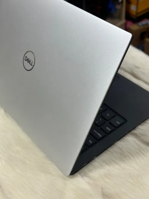 DELL XPS 13 7390 I7 10510U 16GO 512GO SSD 