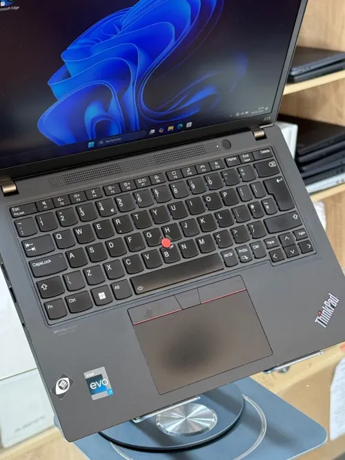 LENOVO THINKPAD X13 GEN 3 I7 EVO 1260P 16GO 512GO SSD NVME 