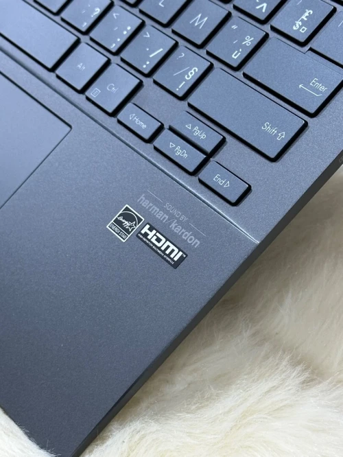 ASUS ZENBOOK 14 Q415M ULTRA 5 125H 8GO 512GO SSD NVME NEUF SOUS EMBALLAGE 