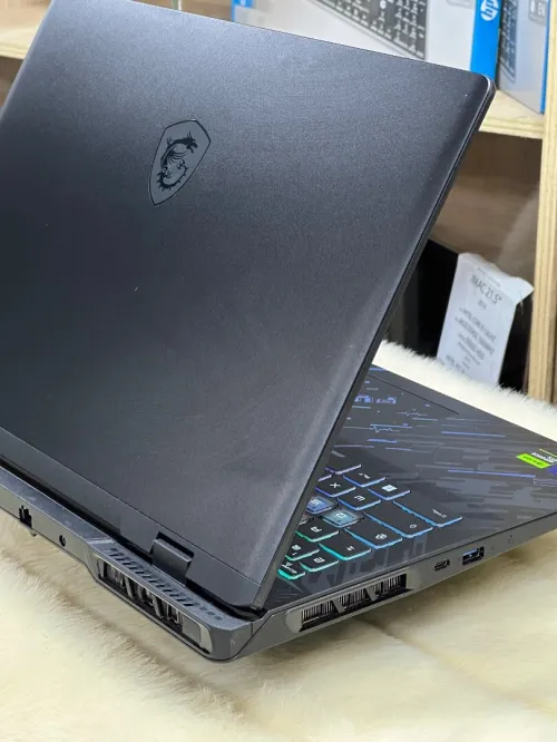 MSI PULSE 16AI C1VGKG ULTRA 7 155H 16GO 512GO SSD NVIDIA GEFORCE RTX4070 8GO NEUF 