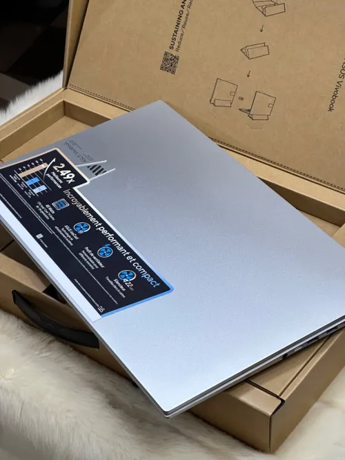 ASUS VIVOBOOK 17 K3704V I9 13900H 32GO 1TO SSD NEUF SOUS EMBALLAGE 