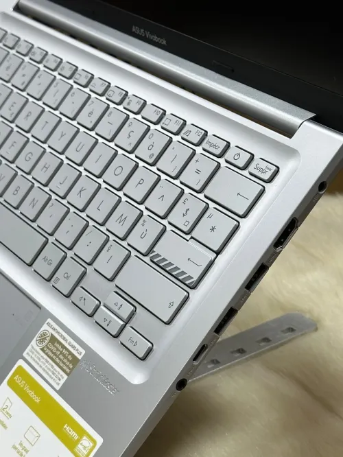 ASUS VIVOBOOK 14 X1405VA I9 13900H 16GO 1TO SSD NVME NEUF SOUS EMBALLAGE 