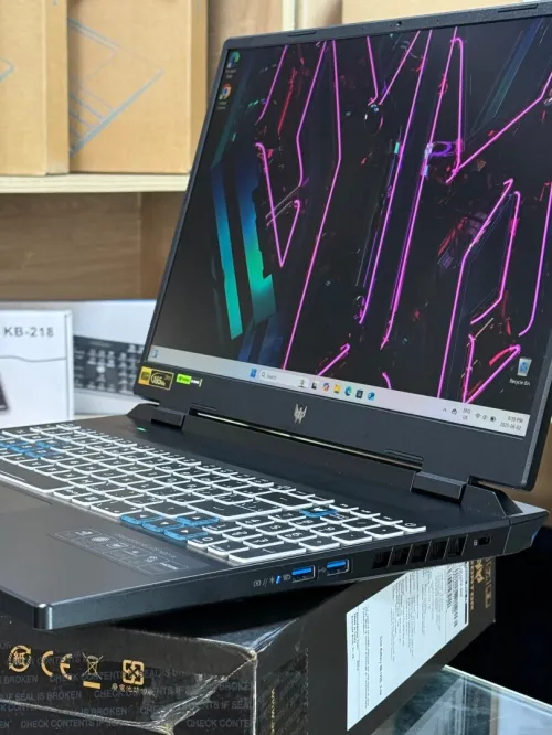 ACER PREDATOR HELIOS NEO 16 PHN16-71 I7 13700HX 16GO 1TO SSD NVIDIA GEFORCE RTX4060 8GO NEUF SOUS EM