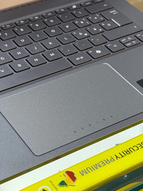 ACER ASPIRE 14 AI A14-52M ULTRA 7 256V 16GO DDR5X 512GO SSD OLED INTEL ARC 140V 8GO