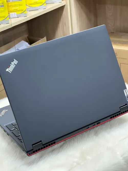 LENOVO THINKPAD P16v I7 13700H 32GO 1TO SSD NVIDIA RTX A1000 6GO 