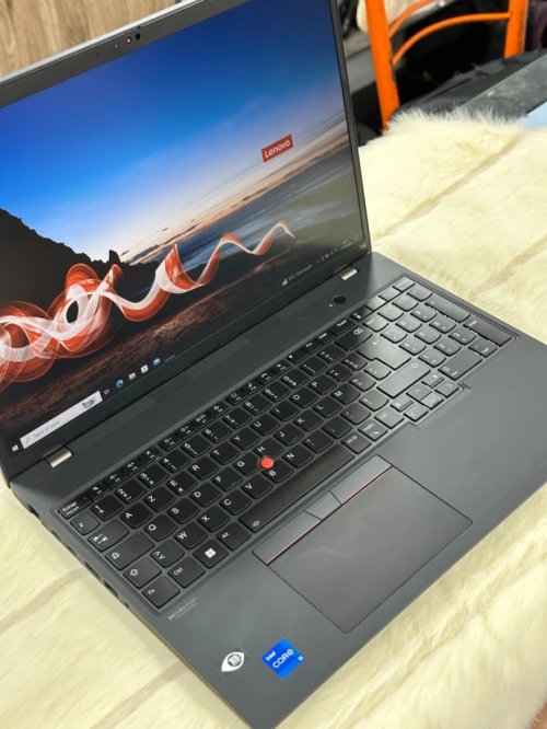 LENOVO THINKPAD T16 Gen 1 I5 1235U 16GO 512GO SSD NVME 16 FHD 