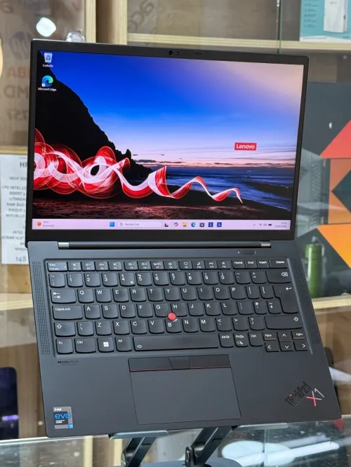 LENOVO THINKPAD X1 CARBON GEN 9 I7 EVO 1165G7 32GO 256GO SSD TACTILE