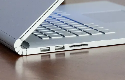 MICROSOFT SURFACEBOOK 2 I7 8650U 16GO 1TO SSD GEFORCE GTX1050 2GO