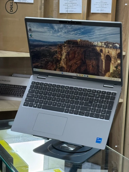 DELL LATITUDE 5540 I5 1345U 8GO 512GO SSD NVME TACTILE 