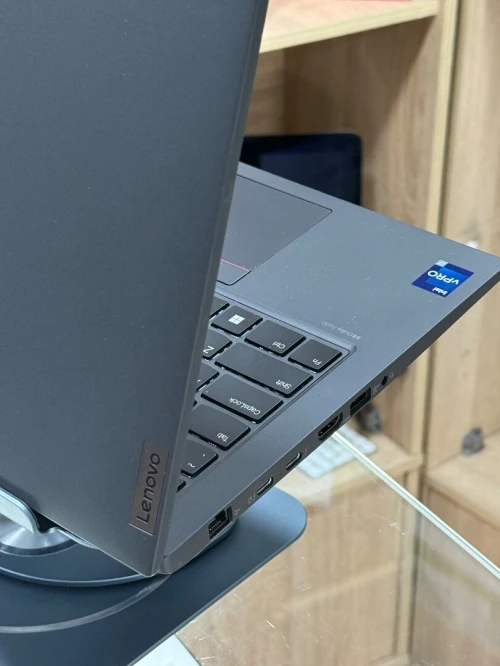 LENOVO THINKPAD P14s GEN 4 OLED I7 1370P 64GO 1TO SSD NVIDIA RTX A500 4GO GDDR6 14 OLED 
