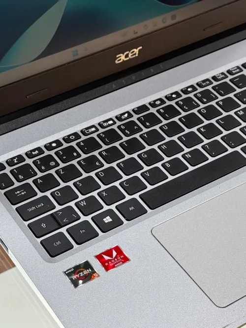 ACER ASPIRE 3 A315-23 AMD RYZEN 5 3500U 8GO 256GO SSD NVME
