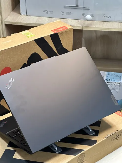 LENOVO THINKPAD E16 GEN1 I5 1335U 16GO 256GO SSD 16 NEUF SOUS EMBALLAGE 